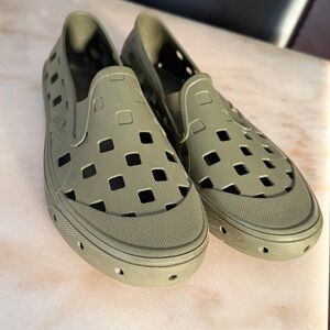 Vans Men's Green Slip-On Loafers